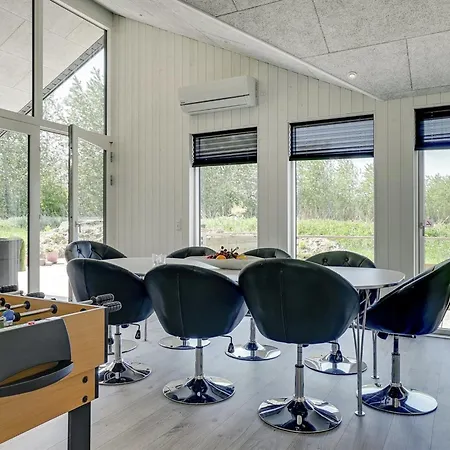 Aldina - 1-5km From The Sea By Interhome *