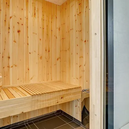 Aldina - 1-5km From The Sea By Interhome