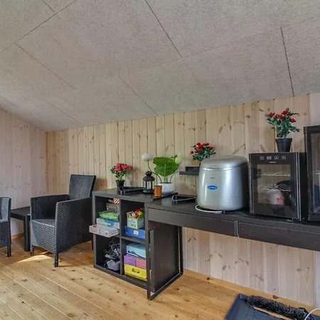 Aldina - 1-5km From The Sea By Interhome